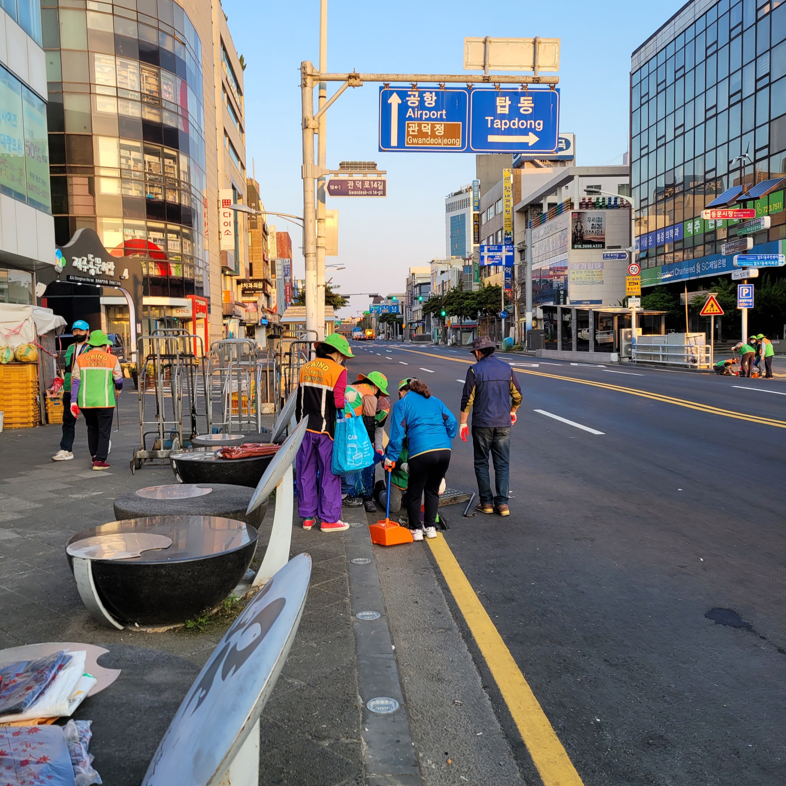 일도1동, 지역자율방재단 집중호우 대비 집수구 정비 첨부이미지