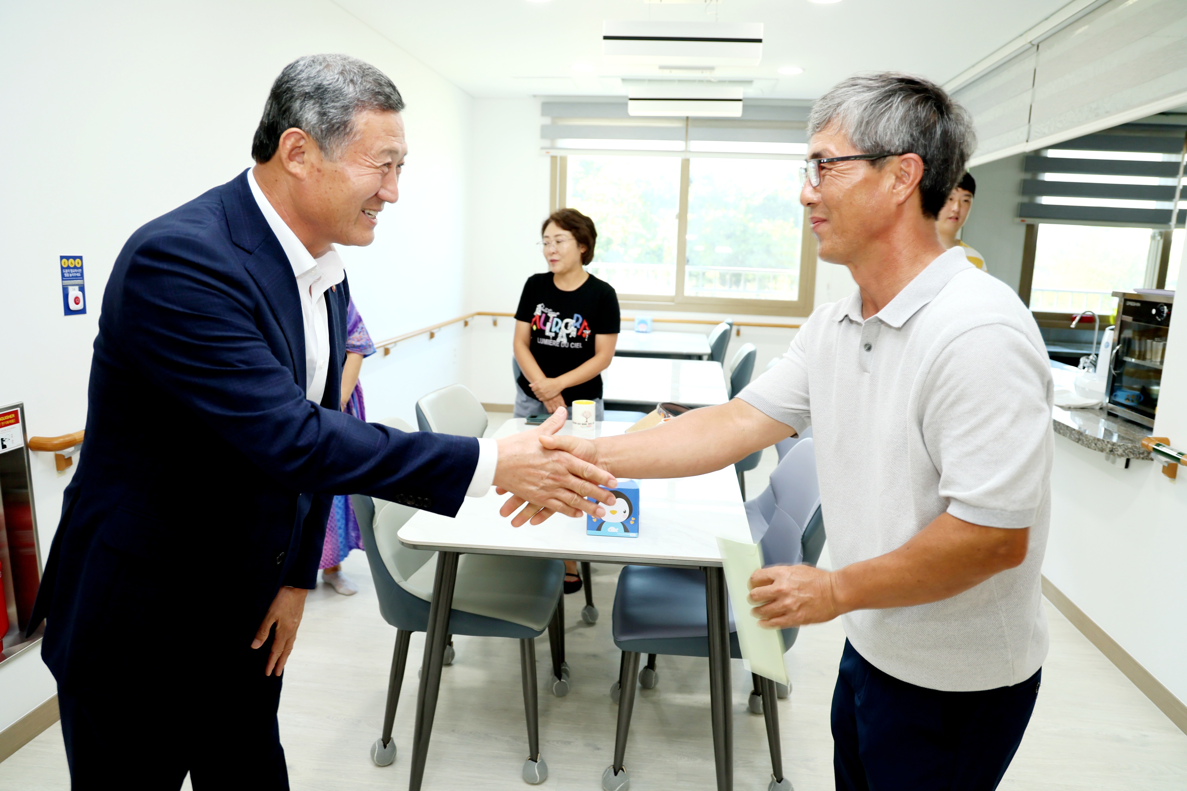 김완근 제주시장， 추석 앞두고 사회복지시설 및 주거취약가구 위문1.JPG