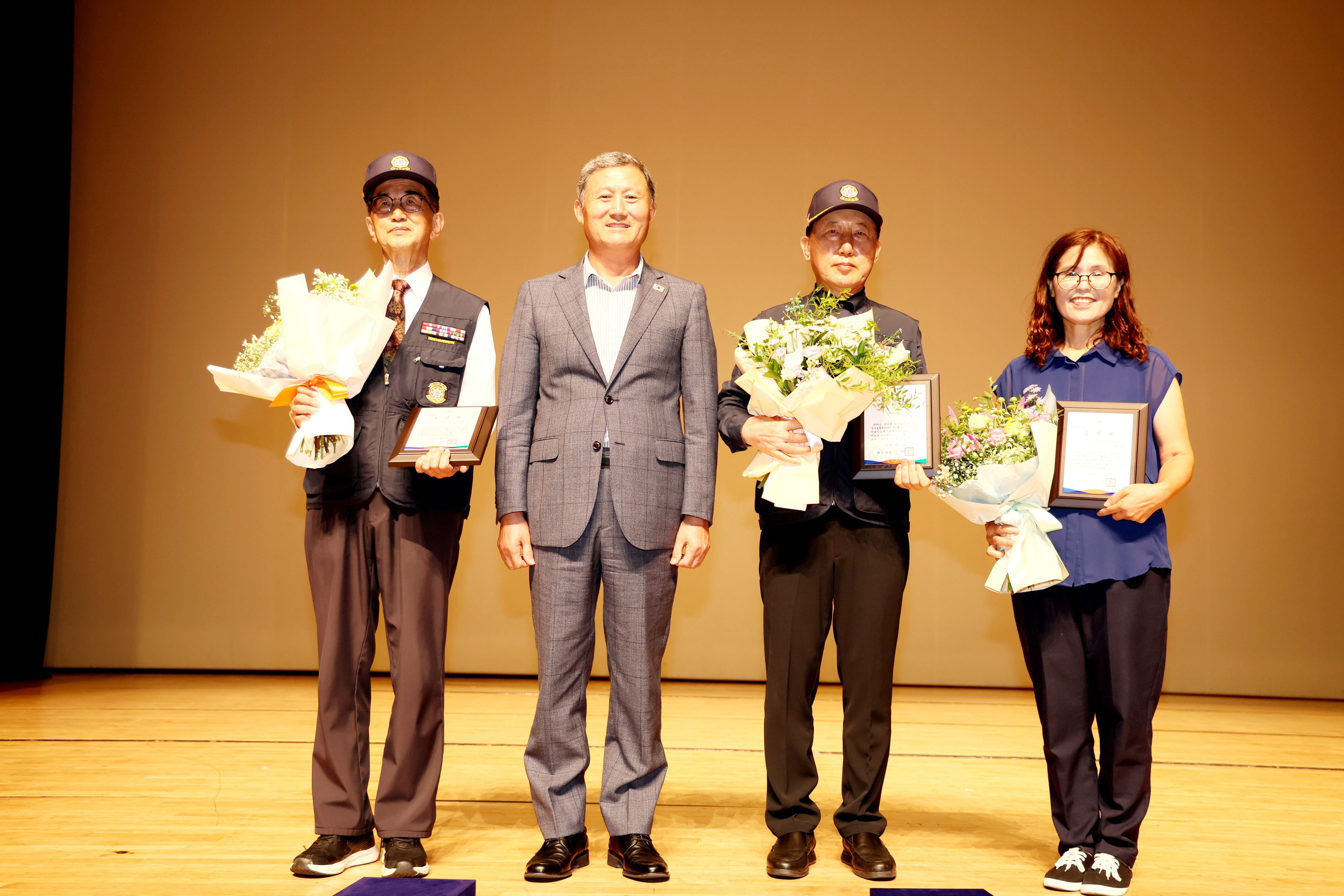 김완근 제주시장， 월남전참전자회 만남의 날 행사 참석2.JPG