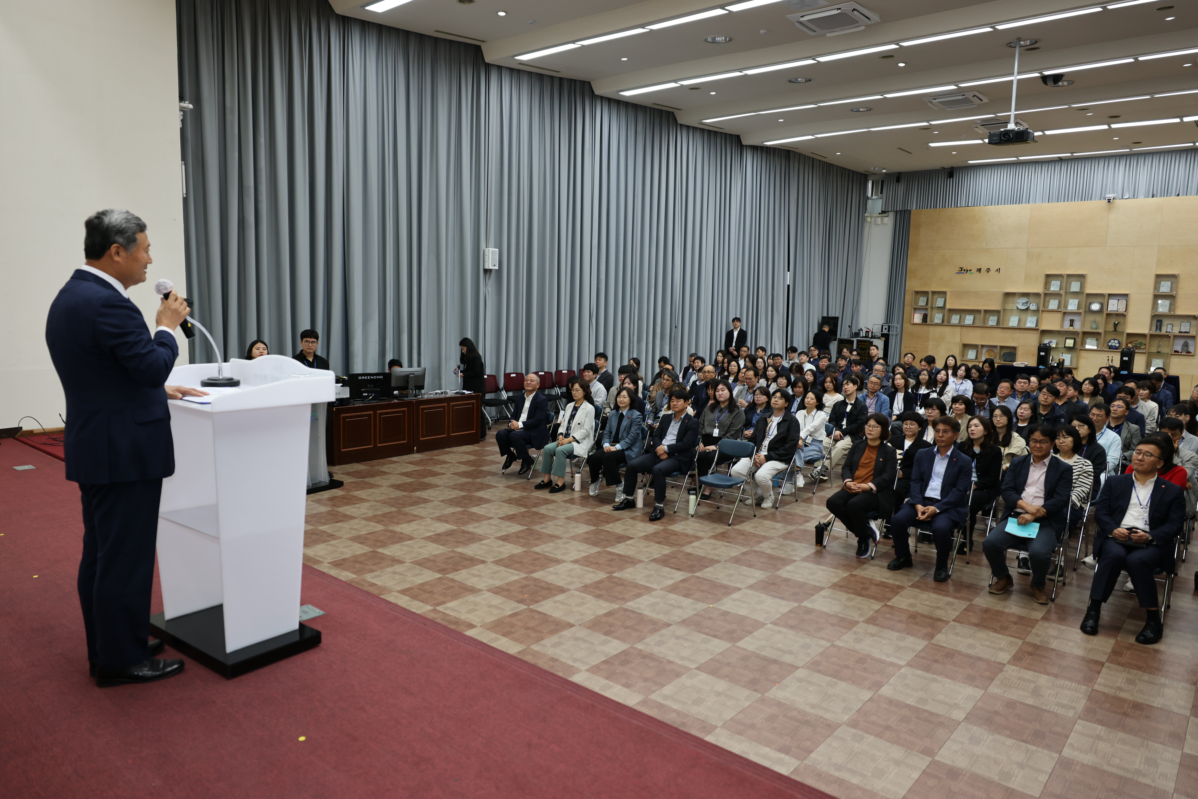 제주시, 5월 정례 직원조회 개최3.JPG