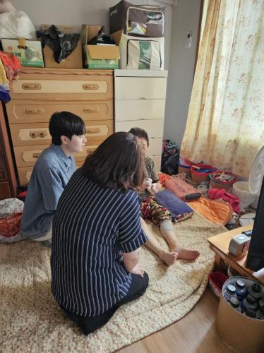 (일도1동) 일도1동, 폭염 대비 관내 독거노인 가정방문 및 모니터상담 실시.jpg