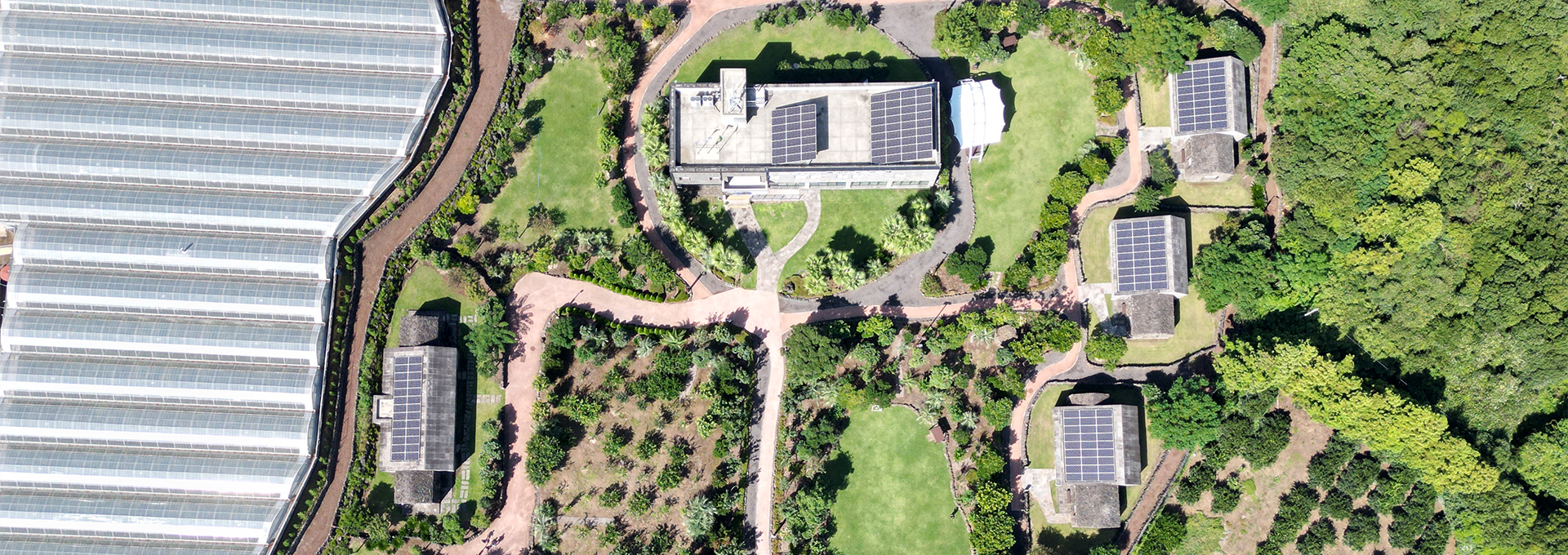 동백동산에 위치한 에코촌유스호스텔 숲속의 여유,도심 속의 자연쉼터