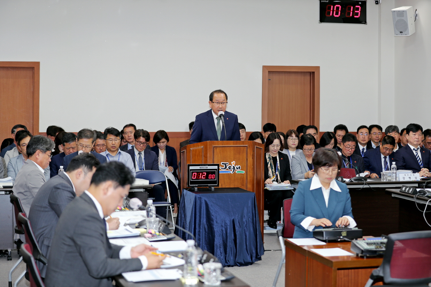 도의회 행정자치위원회 행정사무감사 첨부이미지