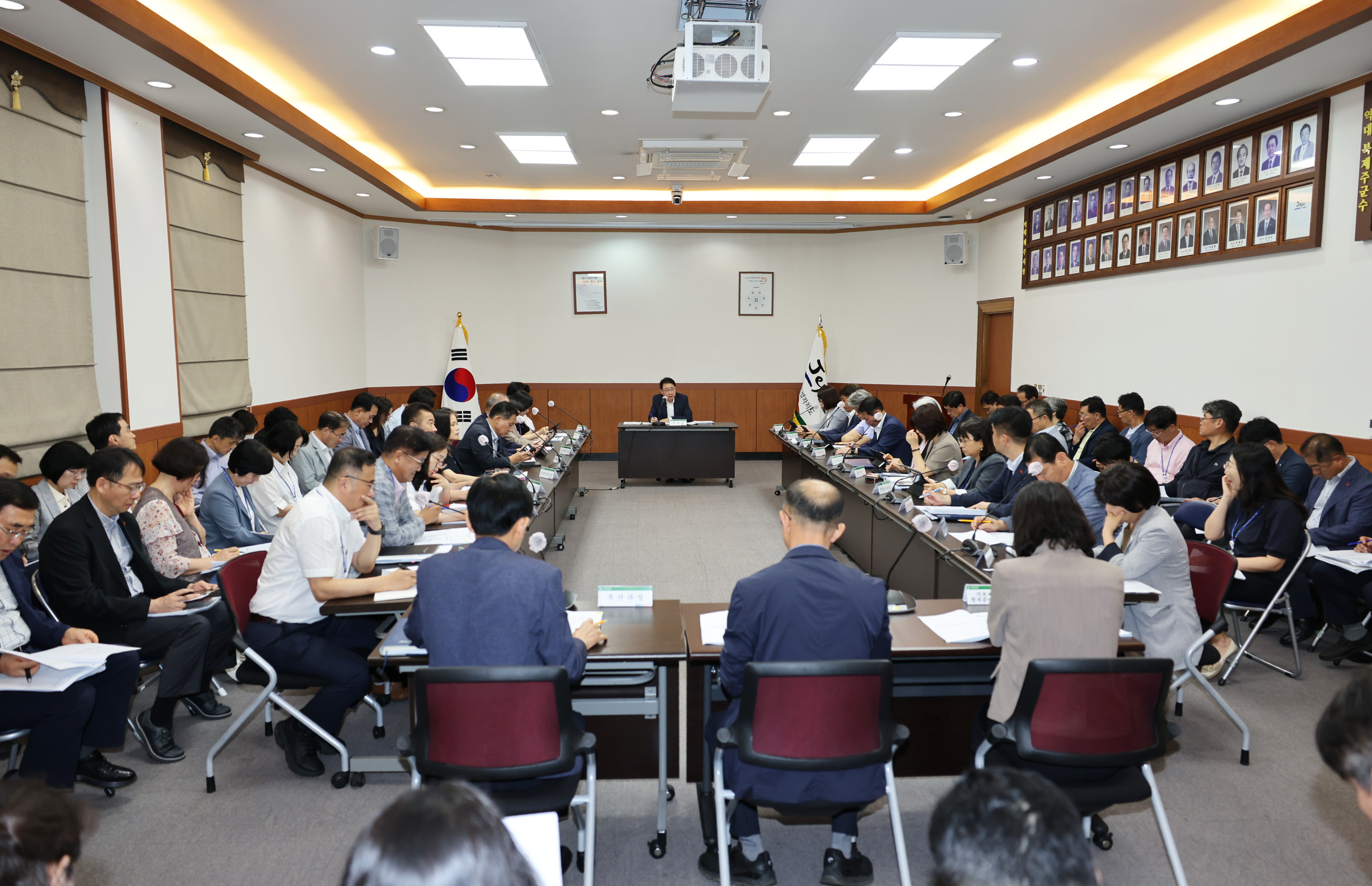 변영근 제주시 부시장, 균형있는 문화 향유권 확보 위한 세부 기준 마련 주문 (1).JPG