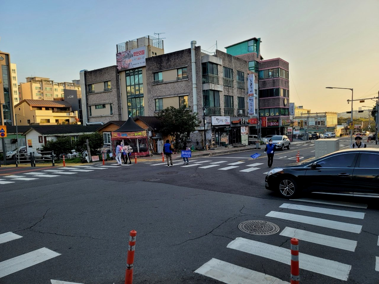 바르게살기운동 외도동위원회, 교통안전 예방 캠페인 전개 첨부이미지