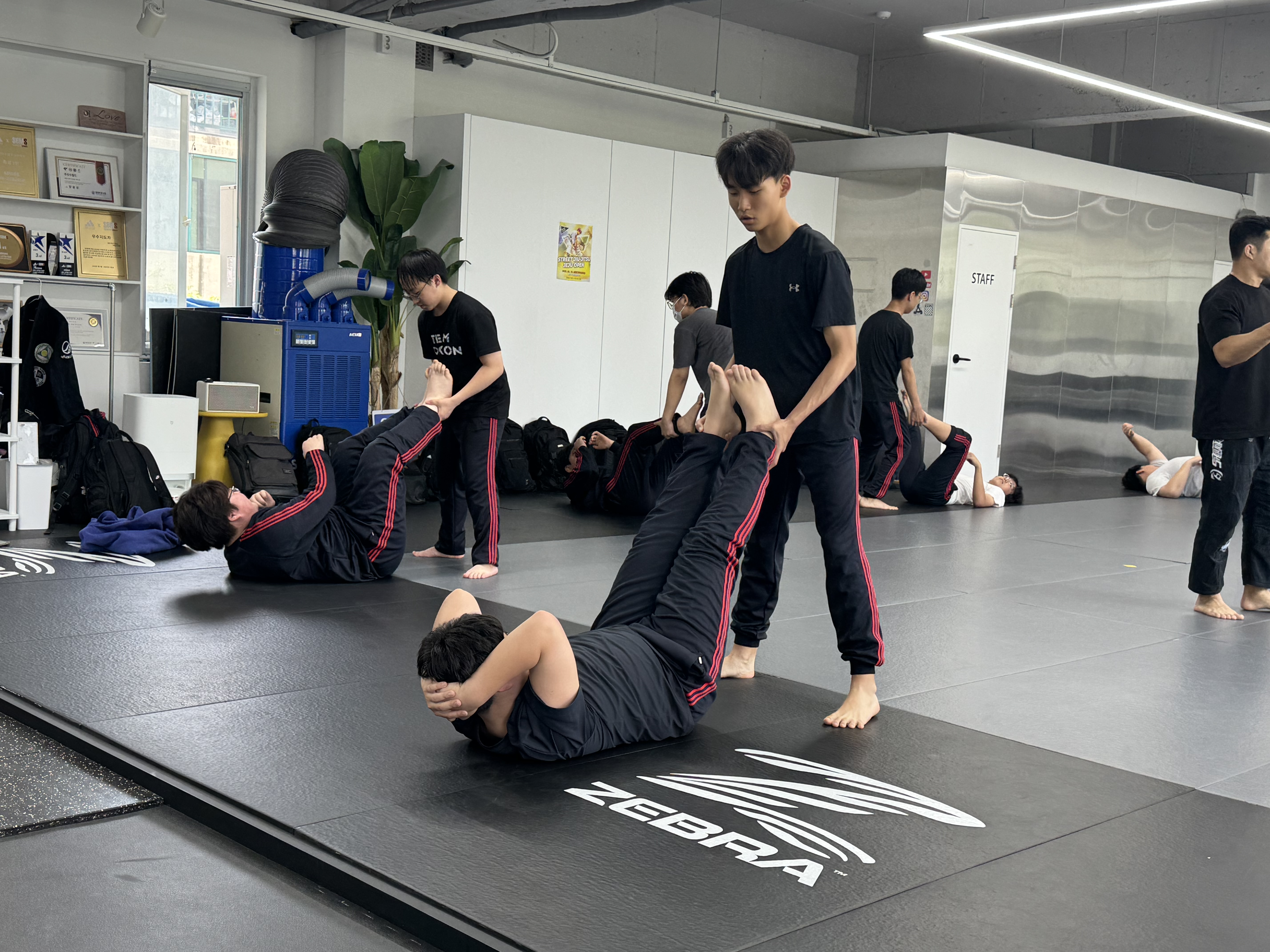 KakaoTalk_20250419_103952319_01.jpg