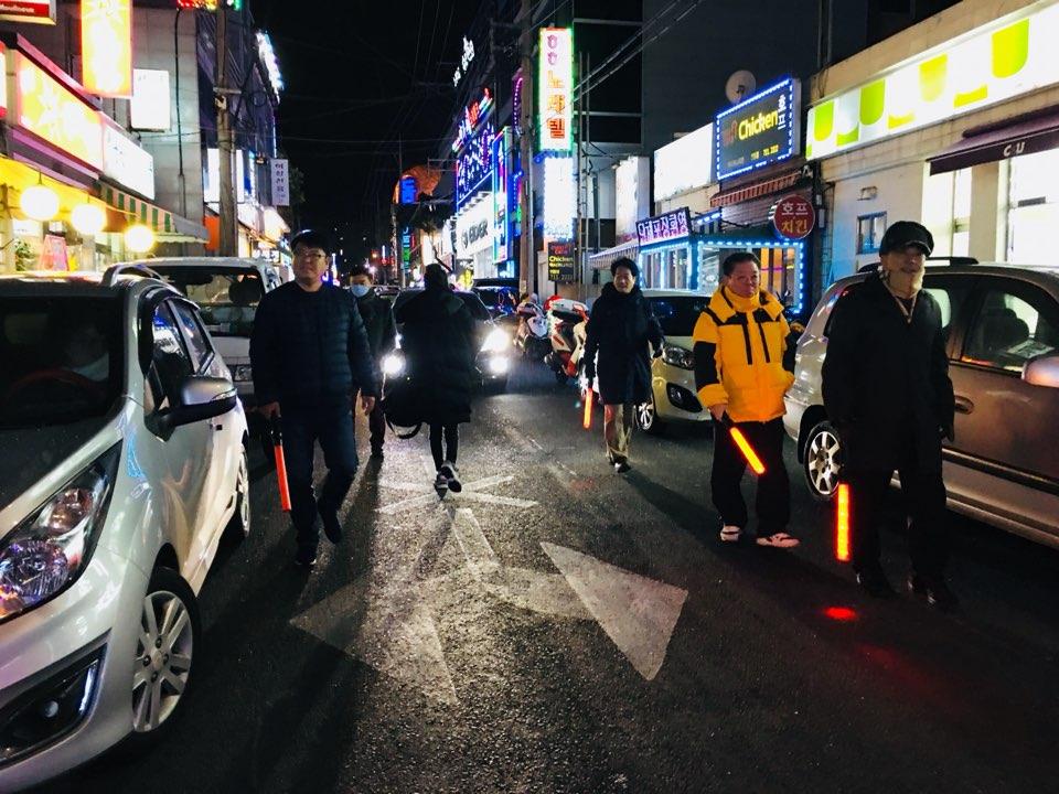 연동청소년지도협의회, 청소년선도 야간자율방범활동 전개 첨부이미지